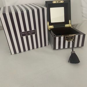 Henri Bendel jewelry box